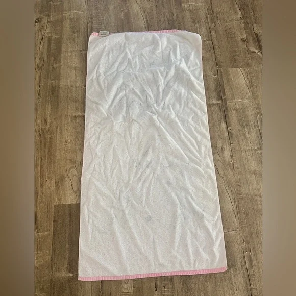 Vintage Disney MINNIE MOUSE pink Cotton Beach Towel J D Franco 44” x 23” VGUC - Picture 4 of 6